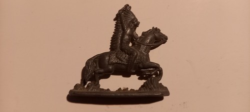 Zinnfigur indianer auf pferd - zinnfigur,