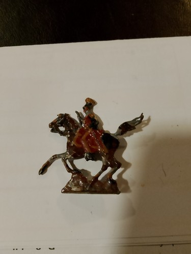 Zinnfigur soldat auf pferd - zinnfigur,